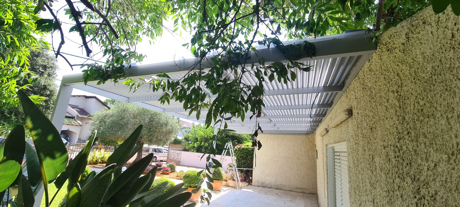 HI TECH PERGOLA KITS